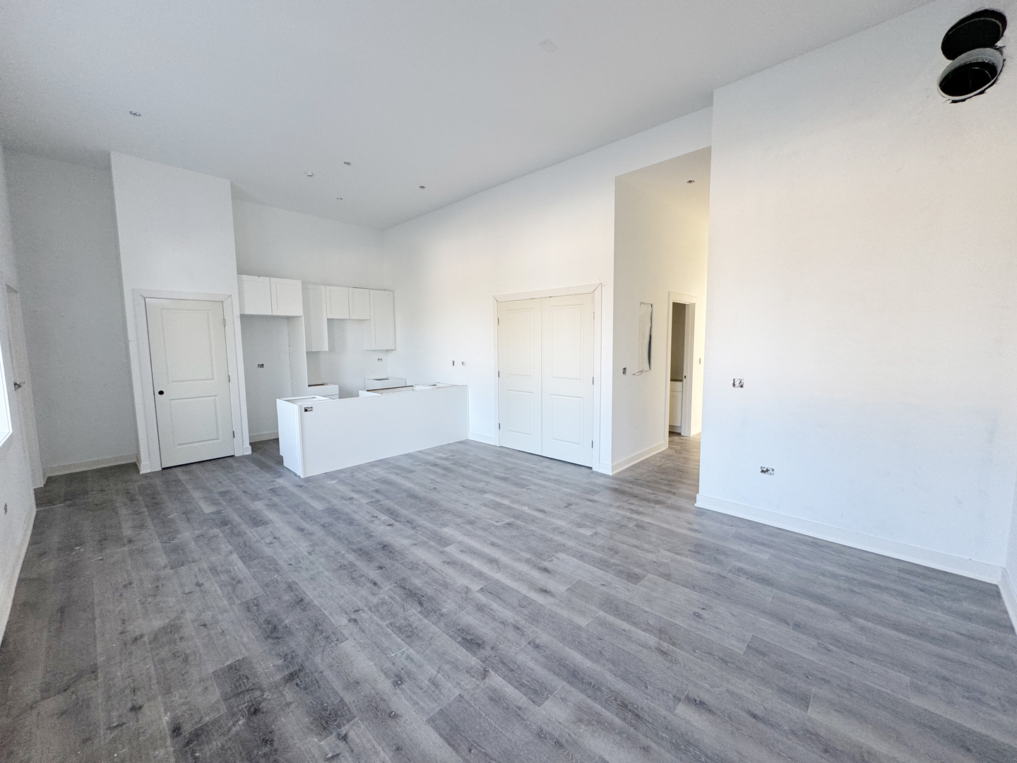 1416 Indiana Avenue Unit: 103