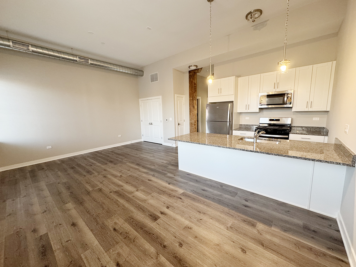 1416 Indiana Avenue Unit: 104