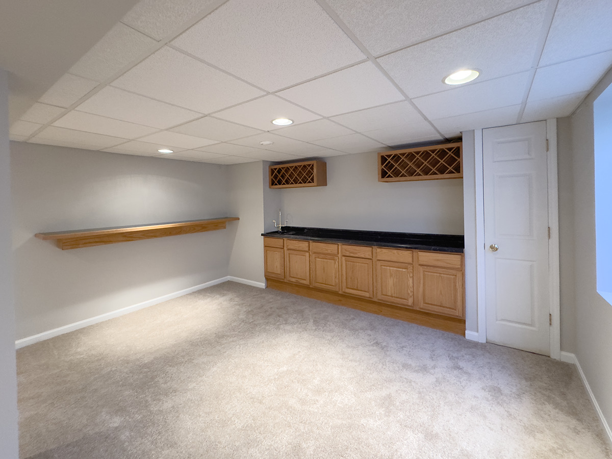 776 Columbine Drive