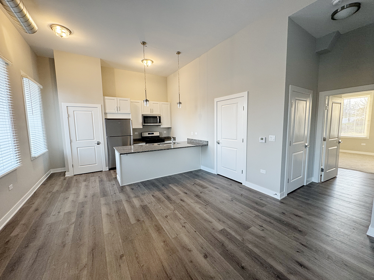 1416 Indiana Avenue Unit: 102