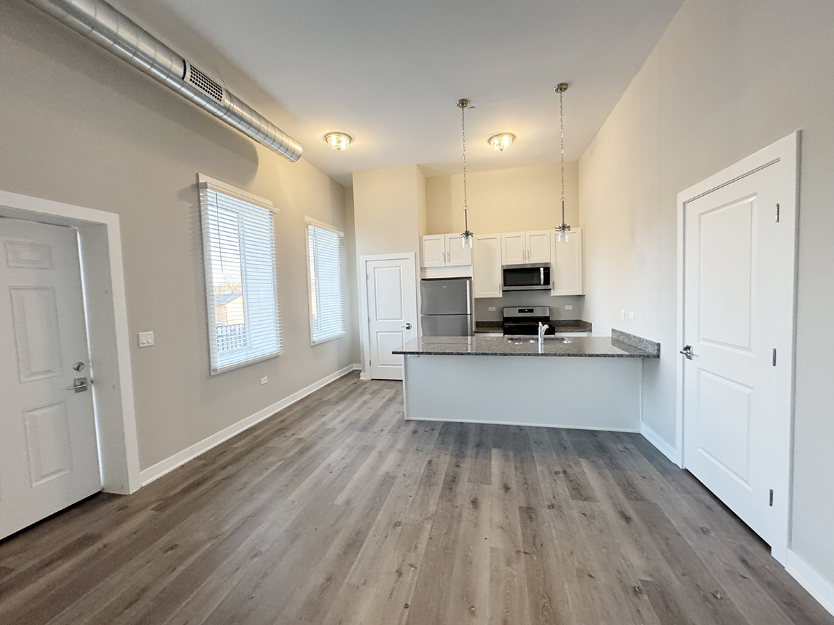 1416 Indiana Avenue Unit: 102
