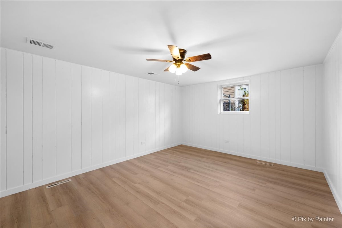 1915 Murcer Lane