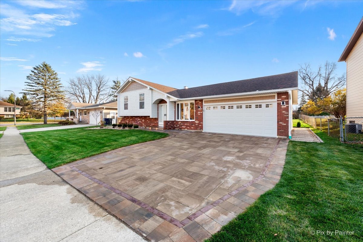 1915 Murcer Lane