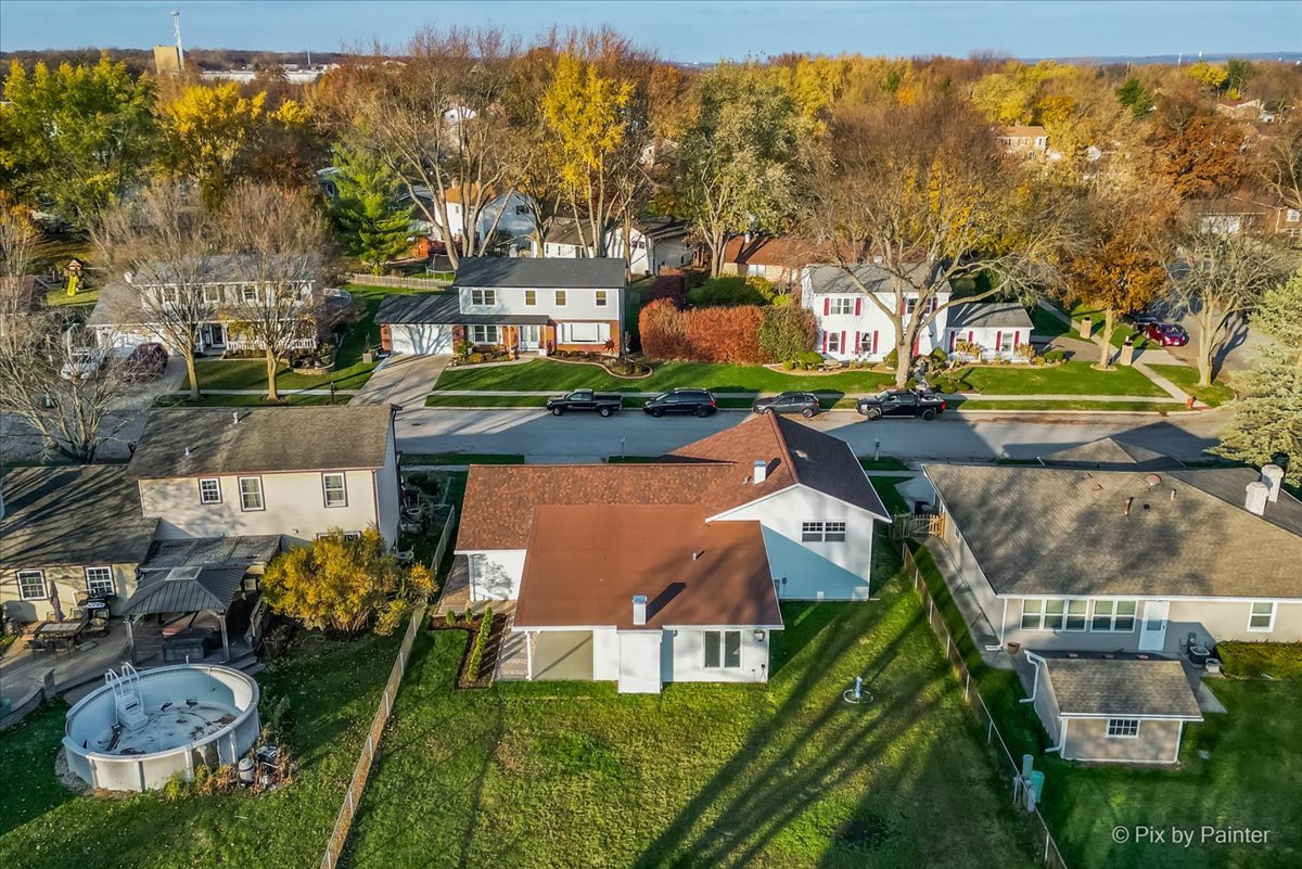 1915 Murcer Lane