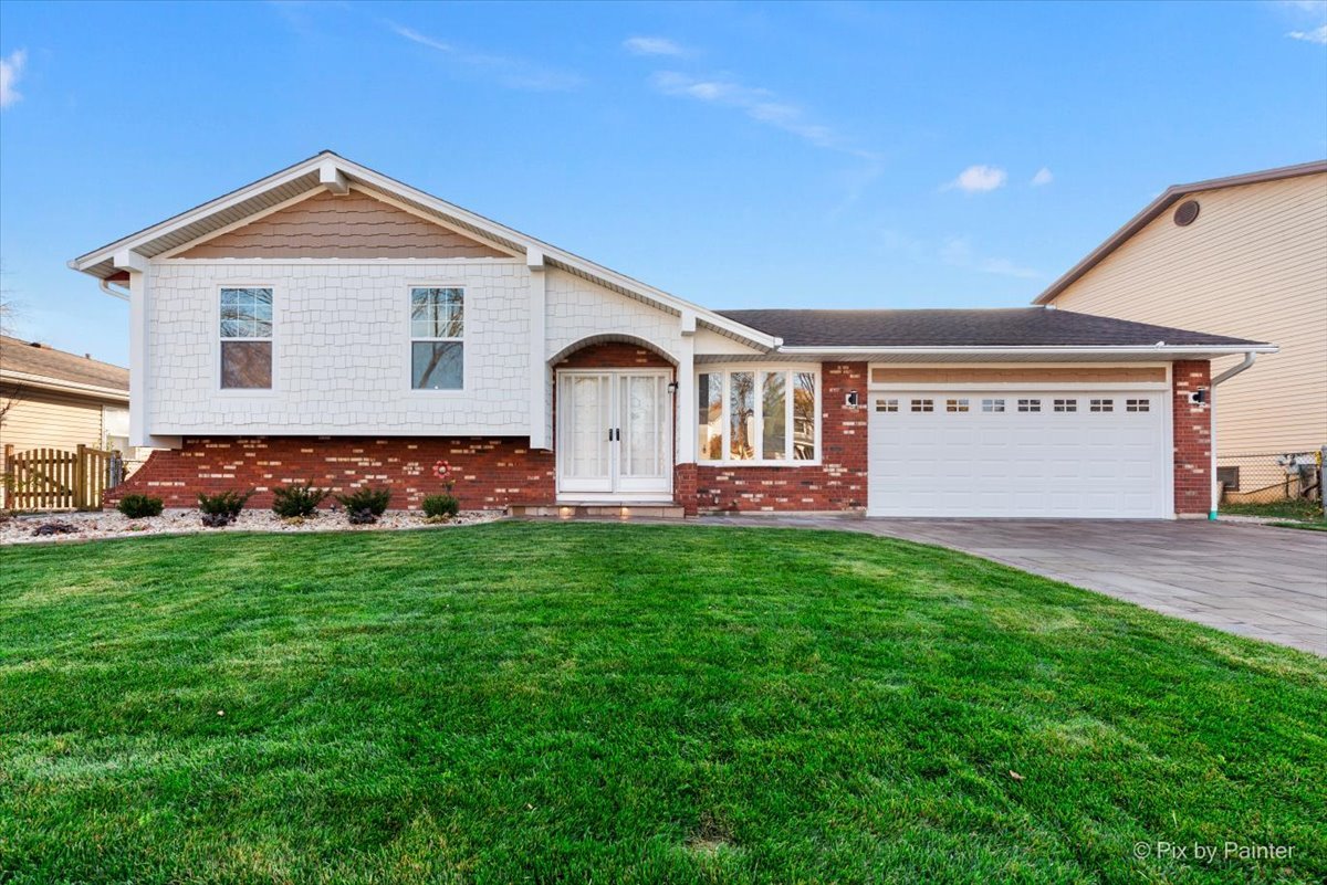 1915 Murcer Lane