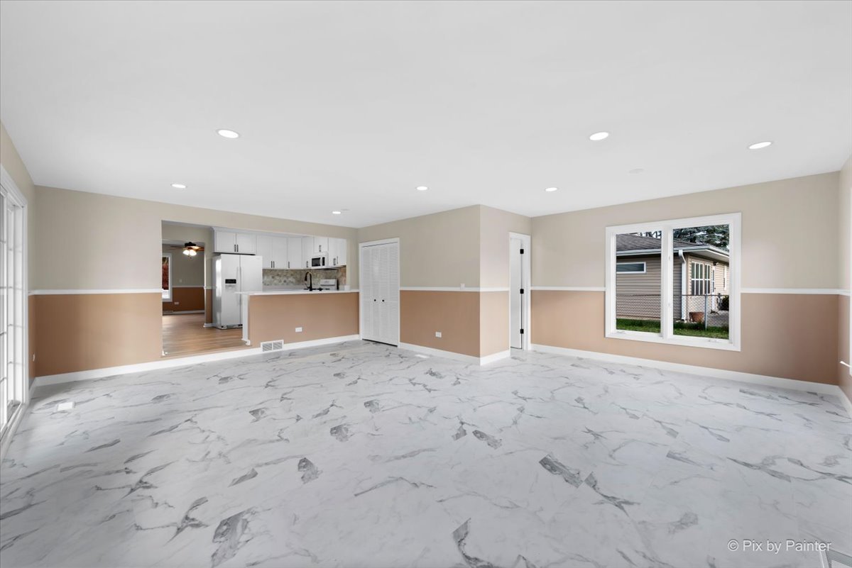 1915 Murcer Lane