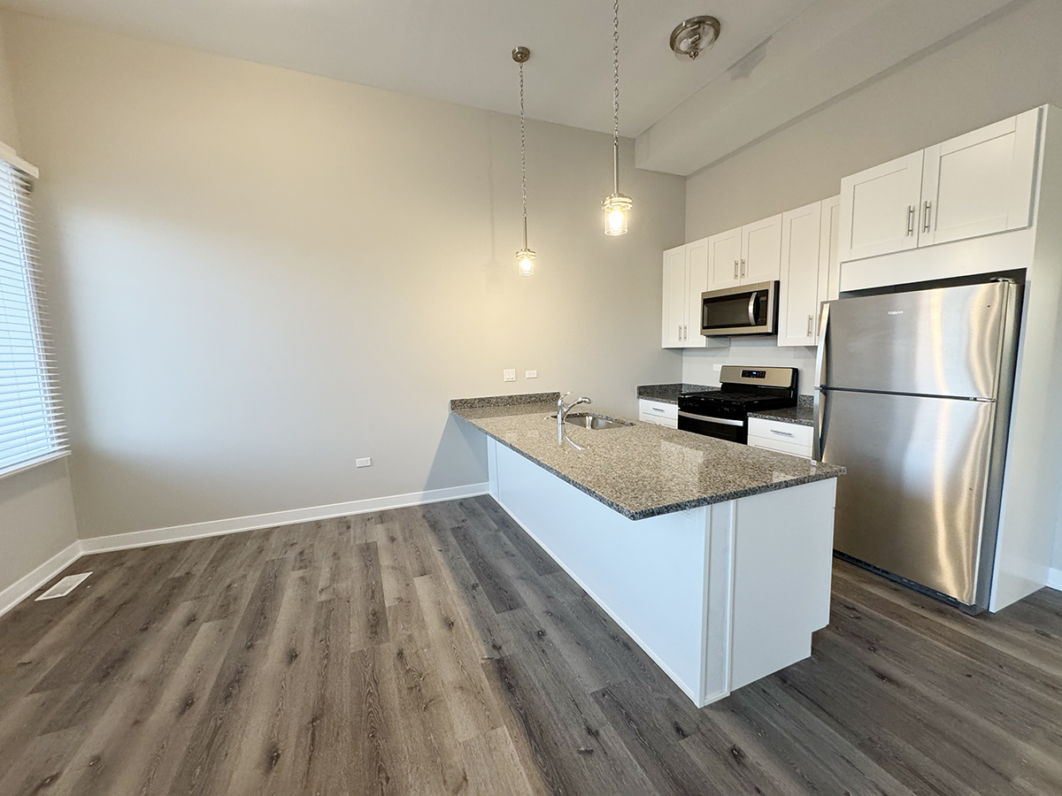 1416 Indiana Avenue Unit: 106