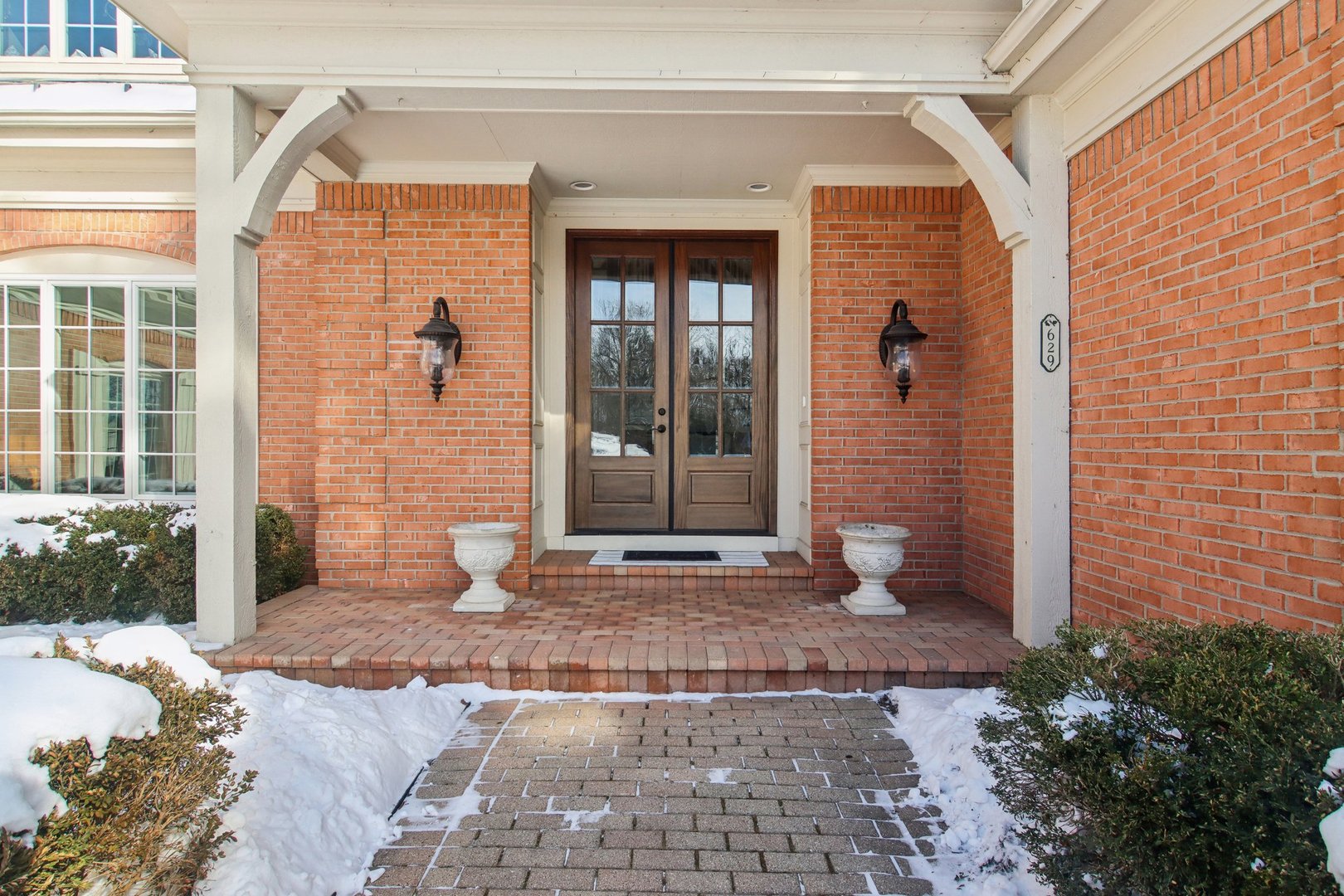 629 Fox Glen Drive