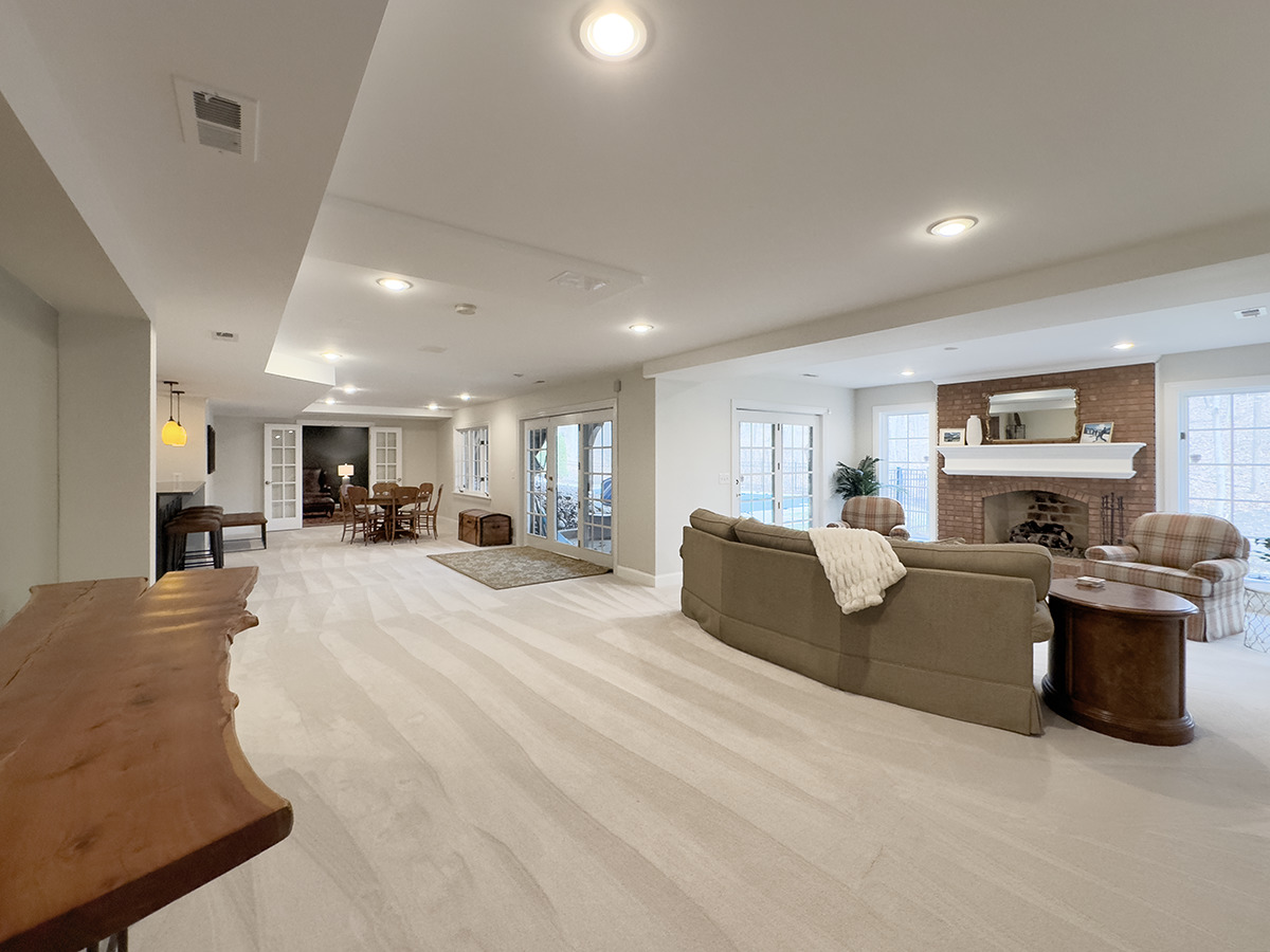 629 Fox Glen Drive