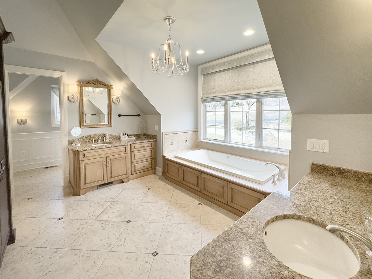 629 Fox Glen Drive