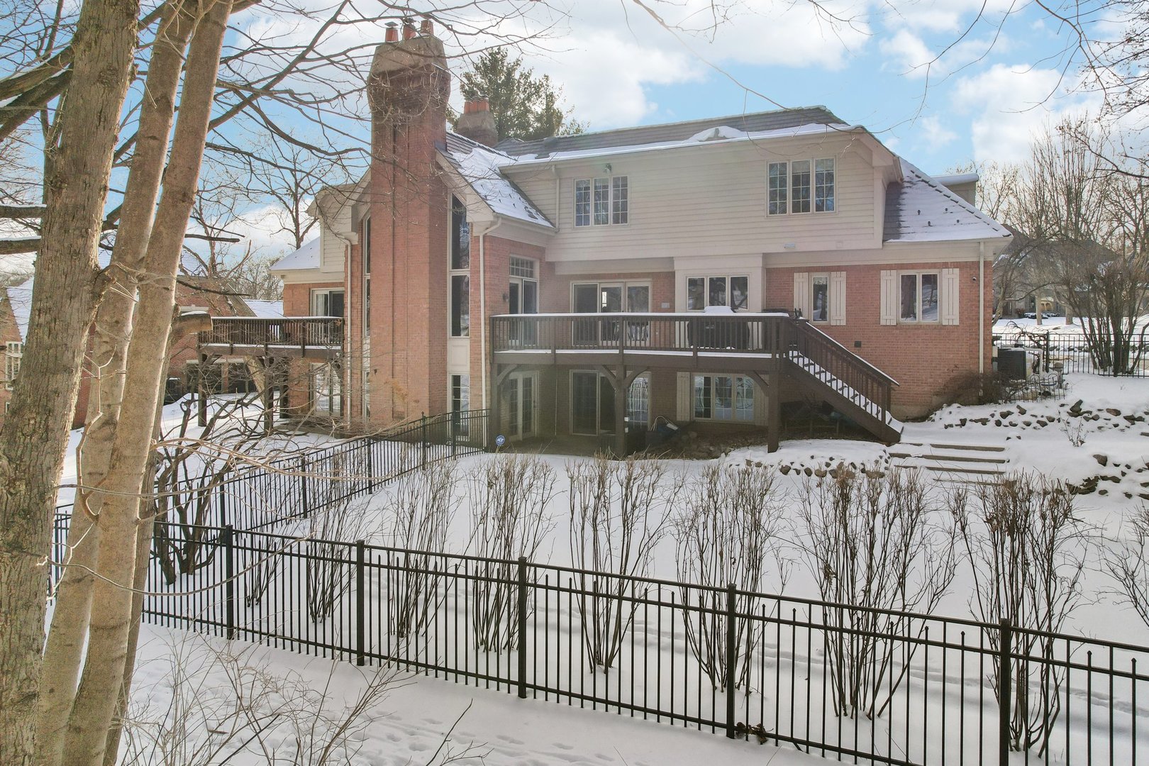 629 Fox Glen Drive