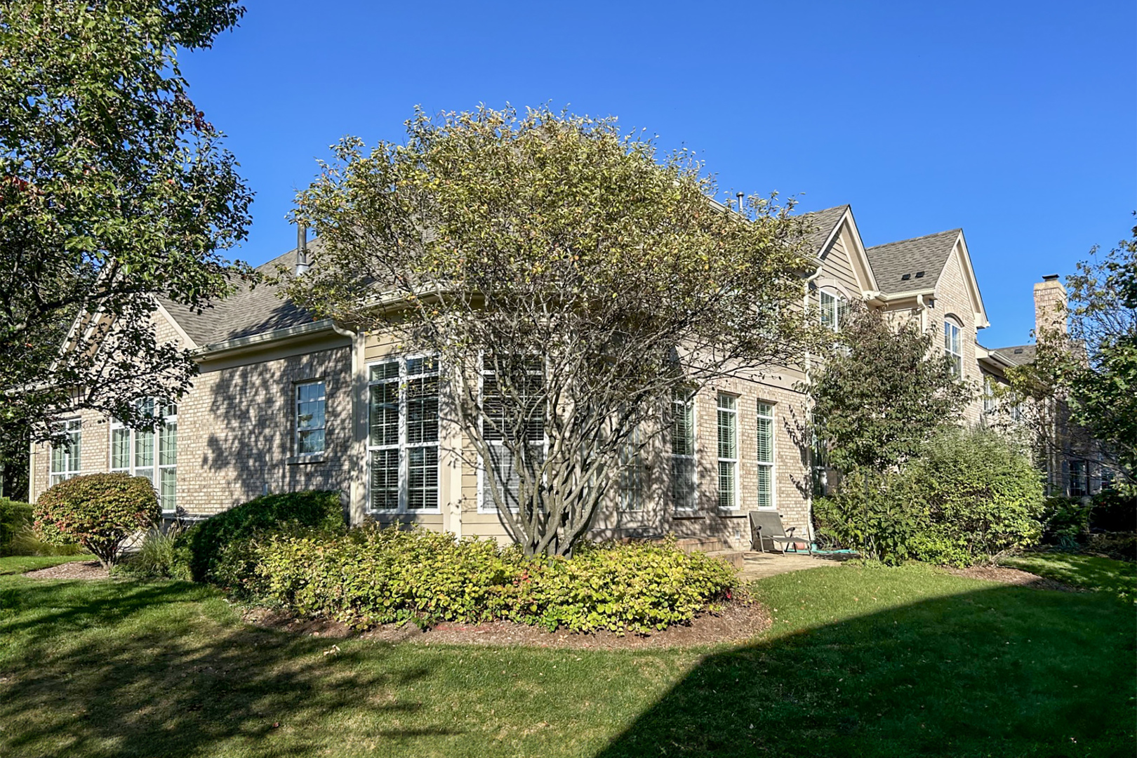 516 Stone Canyon Circle