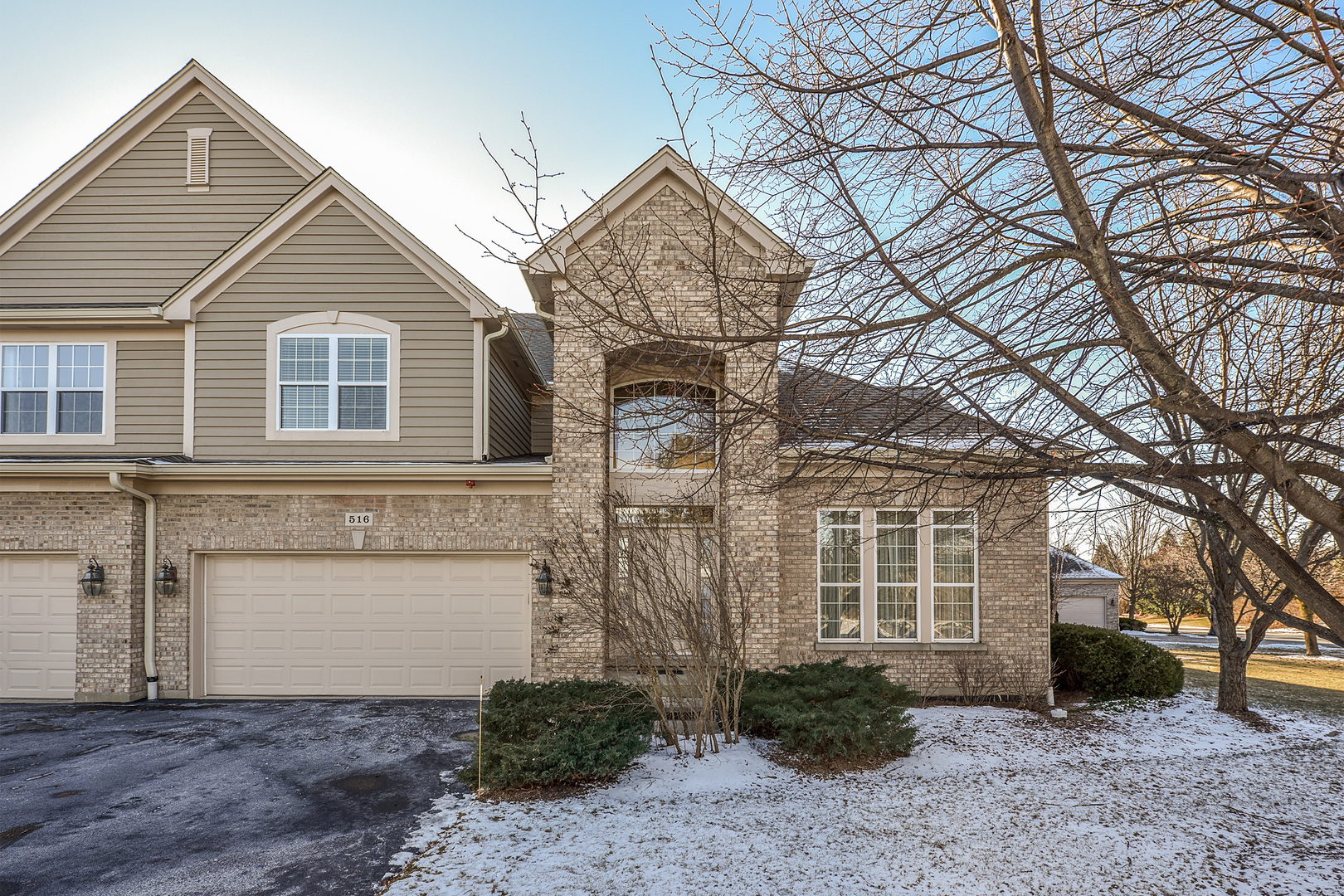 516 Stone Canyon Circle