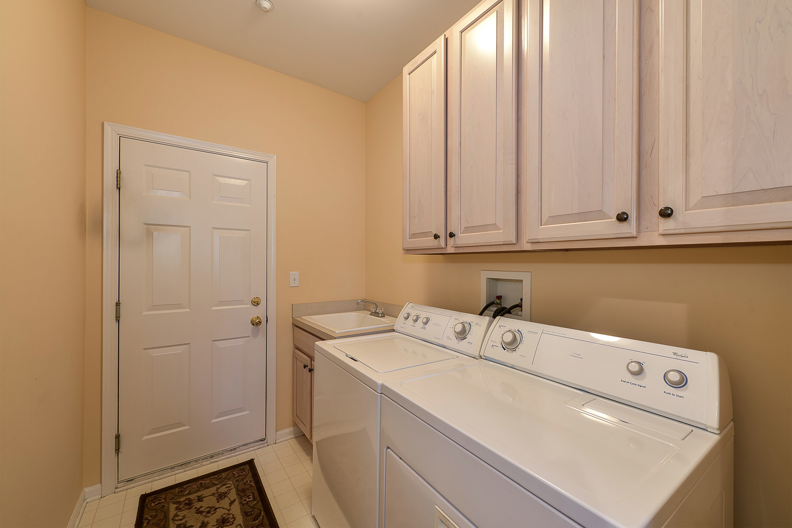 516 Stone Canyon Circle