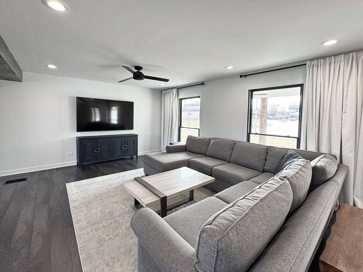1117 Aegean Drive