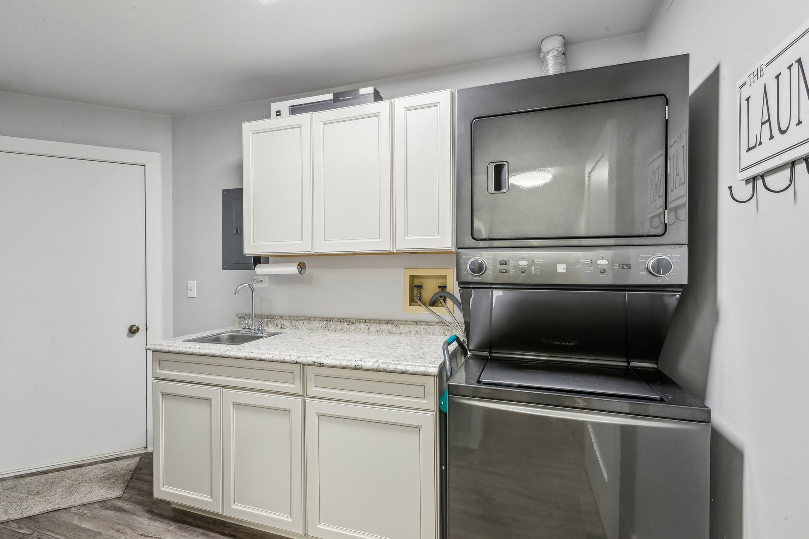 1419 Clybourne Street Unit: 1419