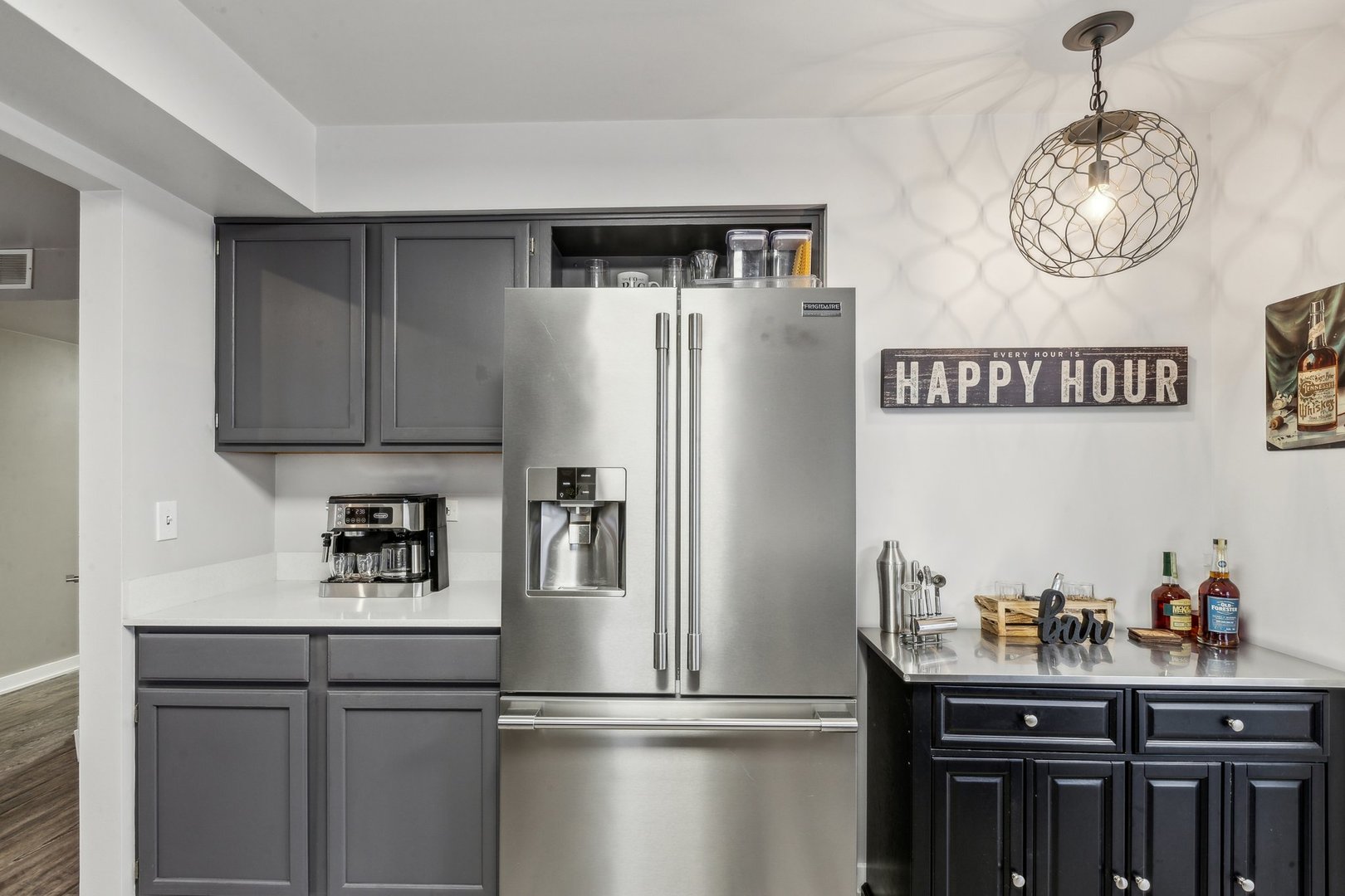 1419 Clybourne Street Unit: 1419
