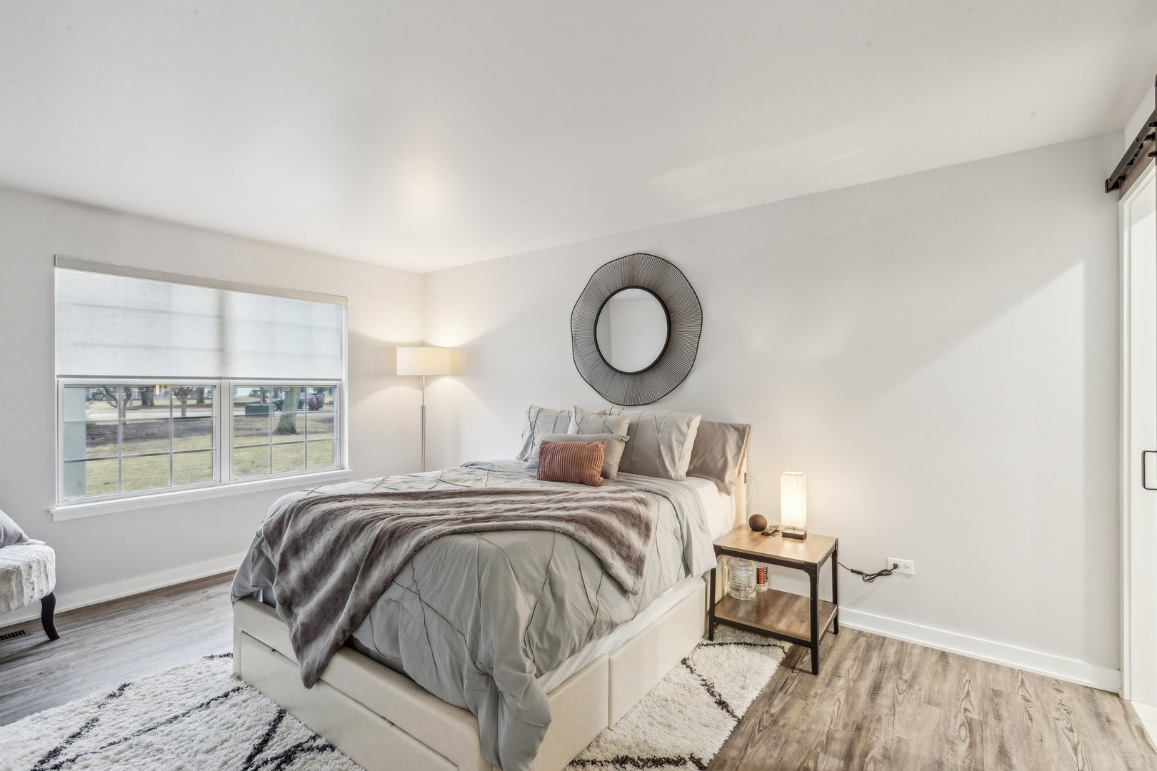 1419 Clybourne Street Unit: 1419