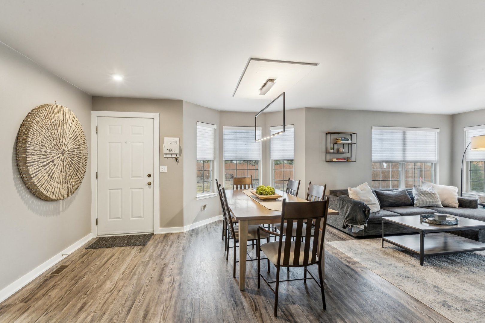 1419 Clybourne Street Unit: 1419