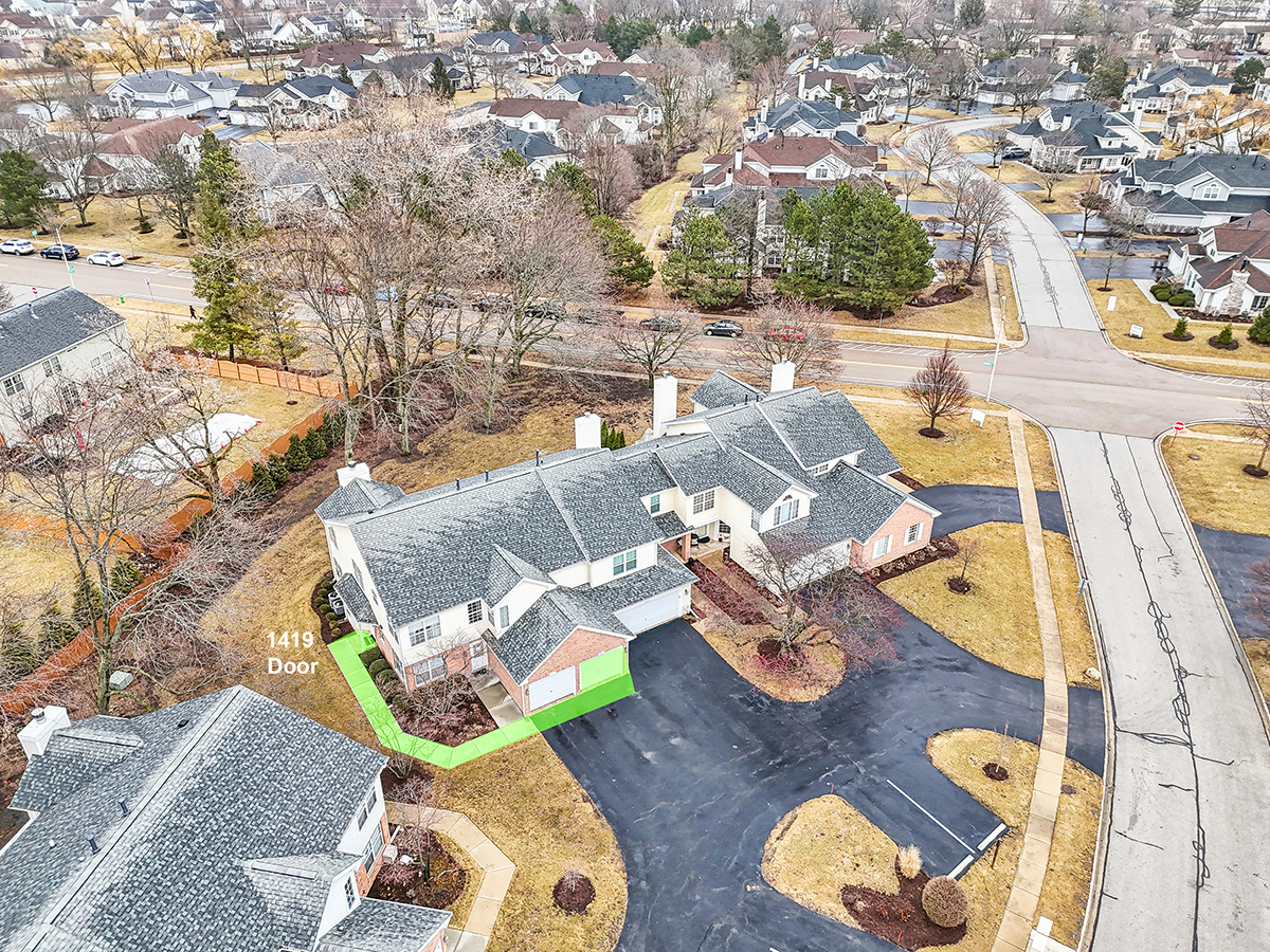 1419 Clybourne Street Unit: 1419