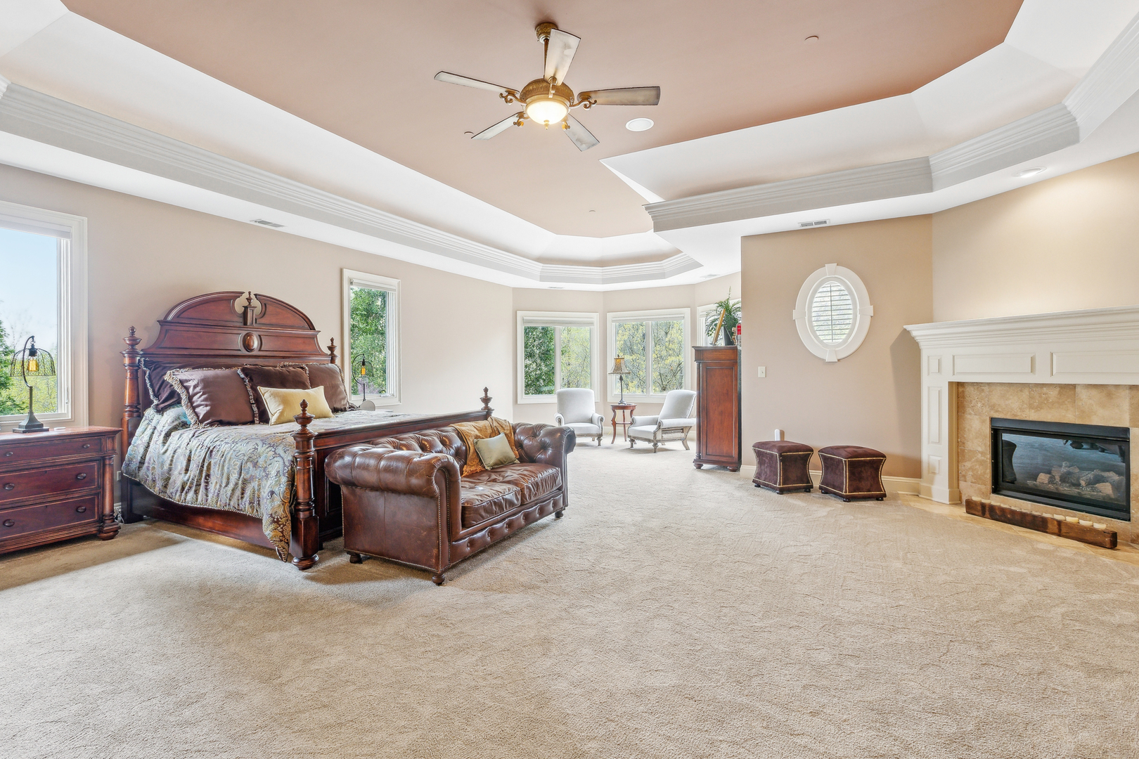 831 Alberosky Way