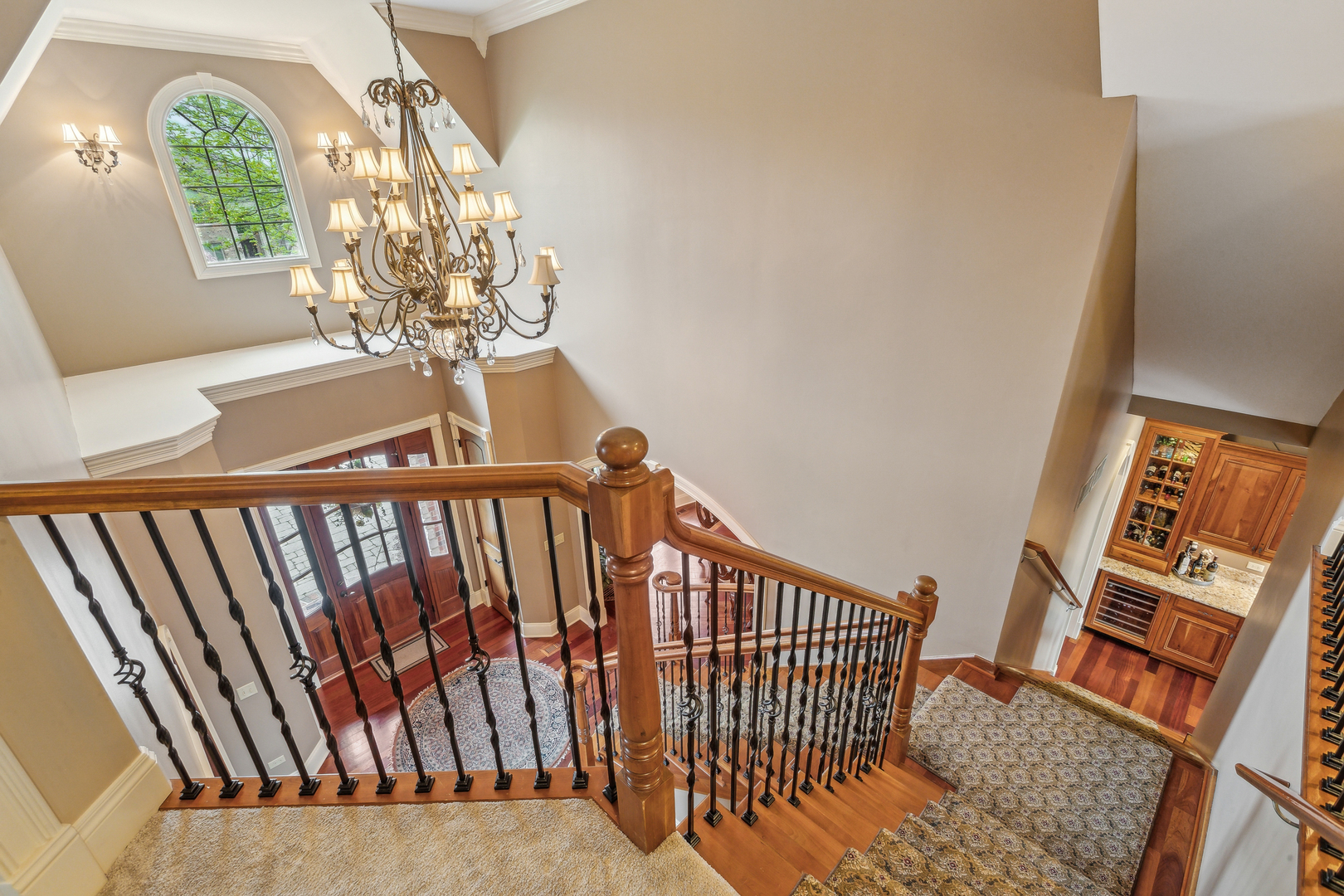 831 Alberosky Way