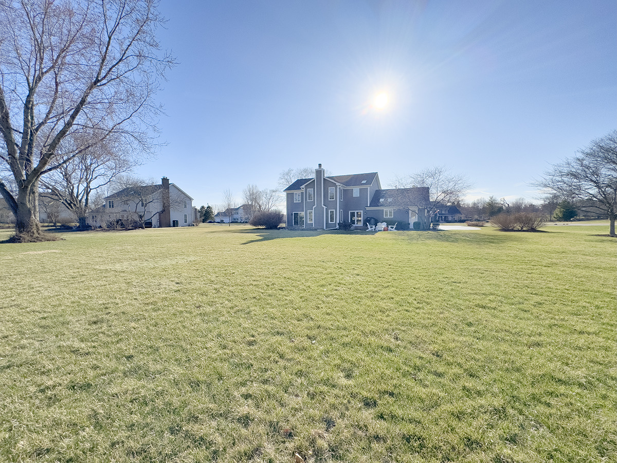 7N795 Cloverfield Circle