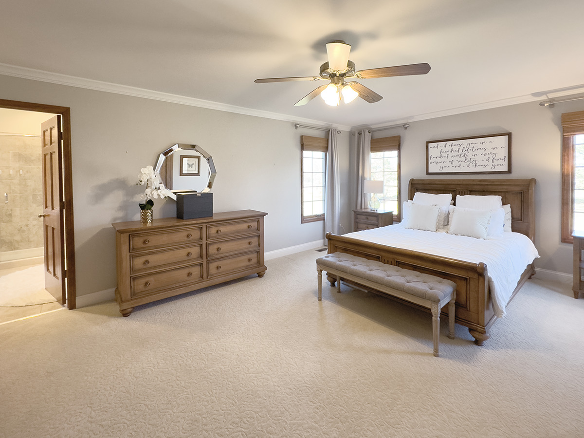7N795 Cloverfield Circle