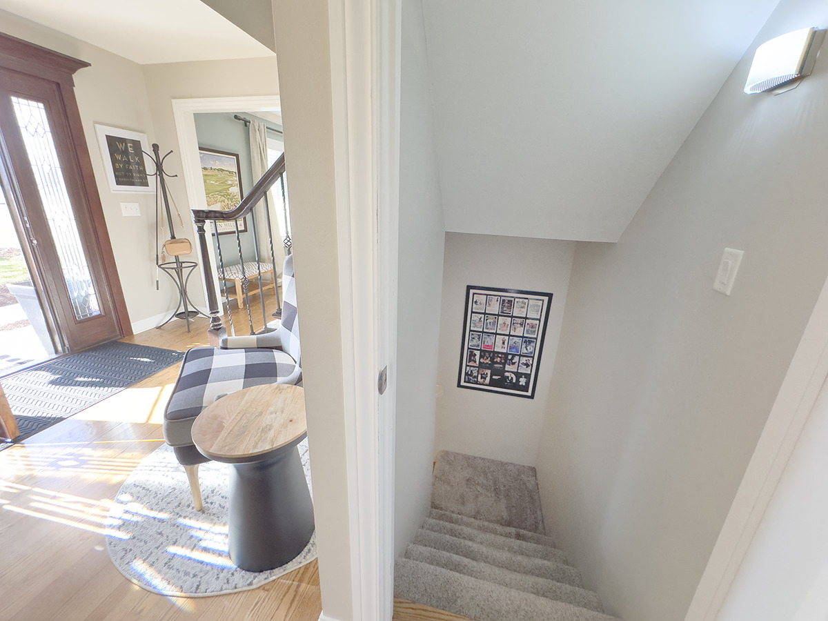 7N795 Cloverfield Circle
