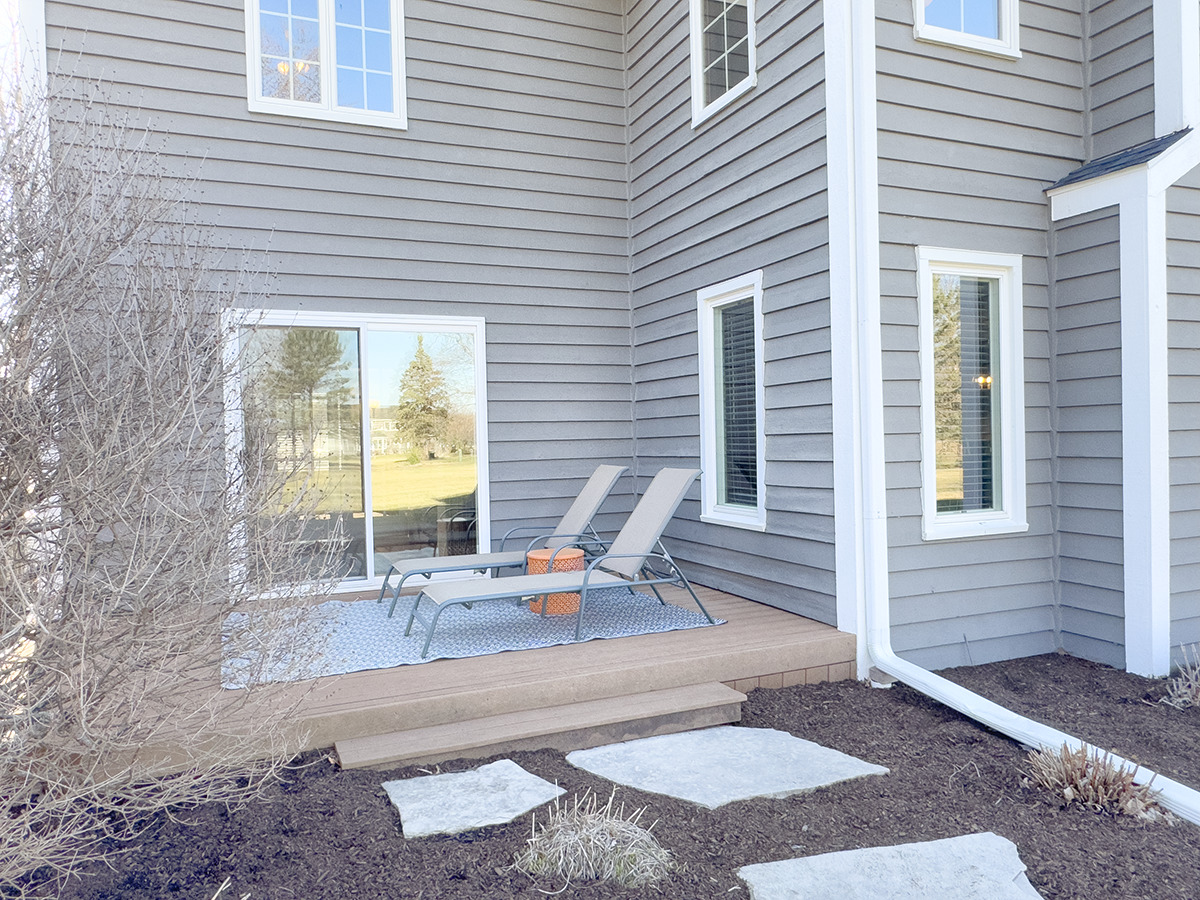 7N795 Cloverfield Circle