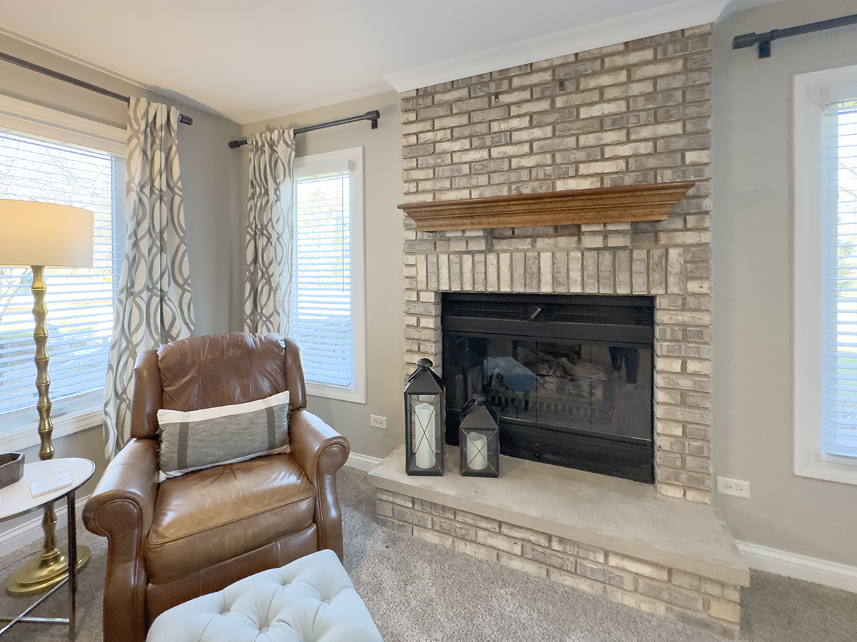 7N795 Cloverfield Circle