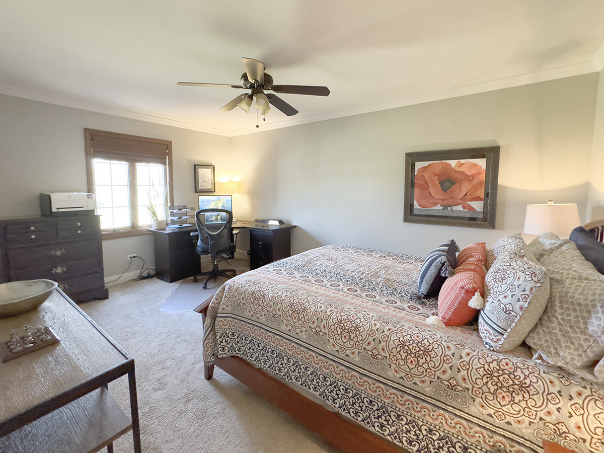 7N795 Cloverfield Circle