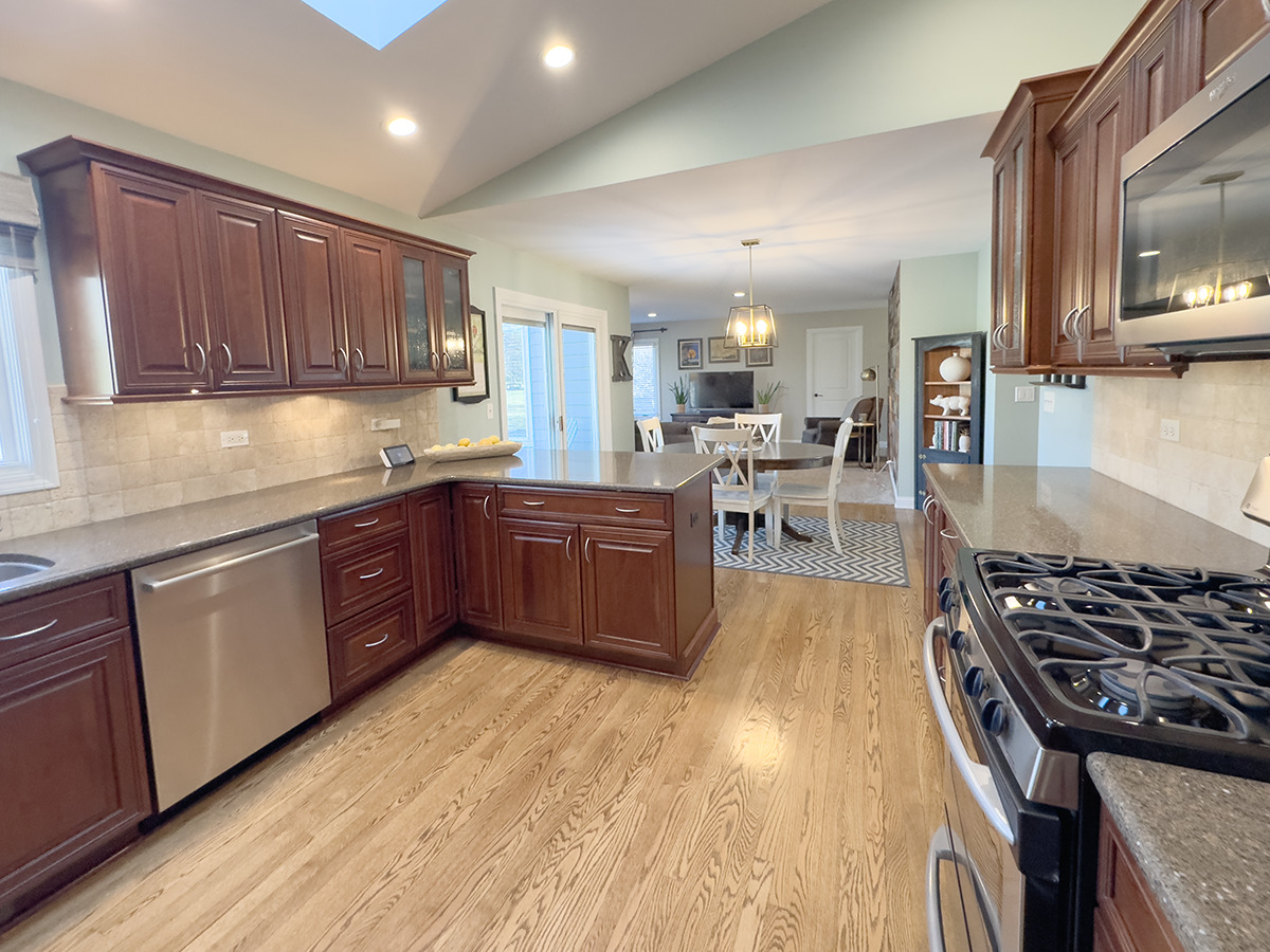 7N795 Cloverfield Circle
