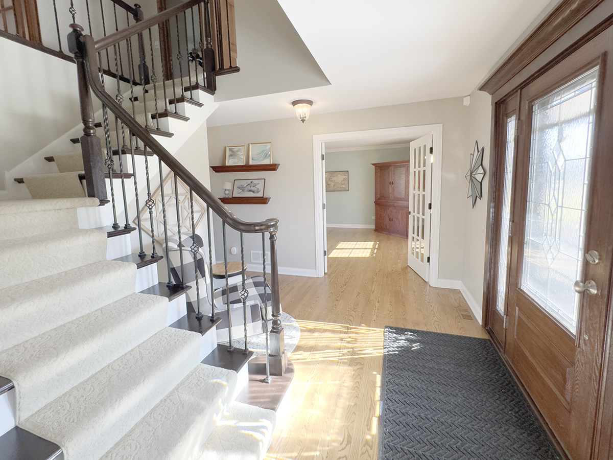 7N795 Cloverfield Circle
