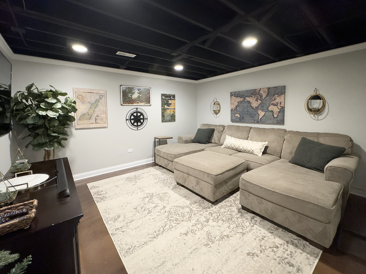 7N795 Cloverfield Circle