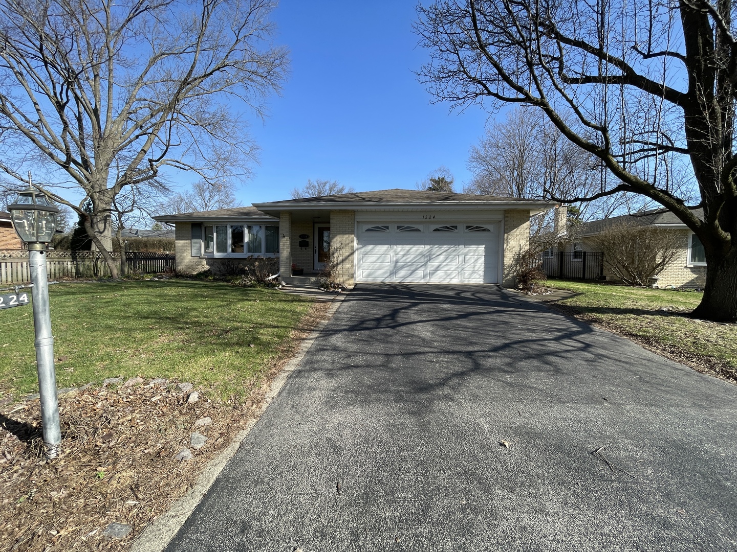 1224 W Sunset Road