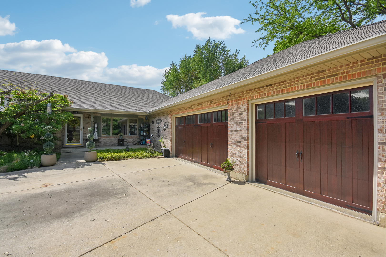13N430 Chisholm Trail