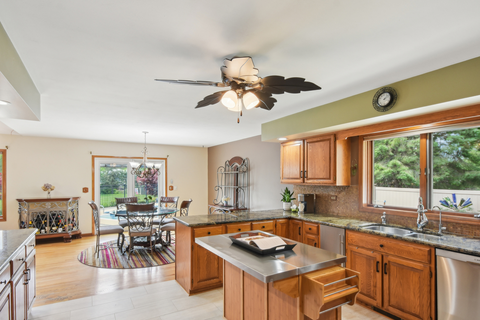 13N430 Chisholm Trail