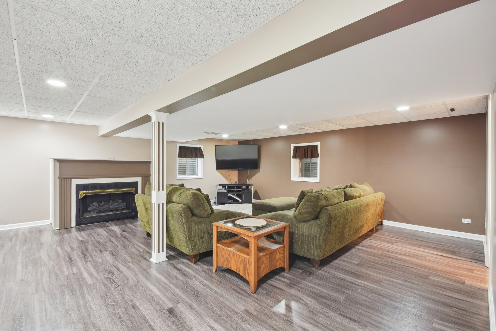 13N430 Chisholm Trail