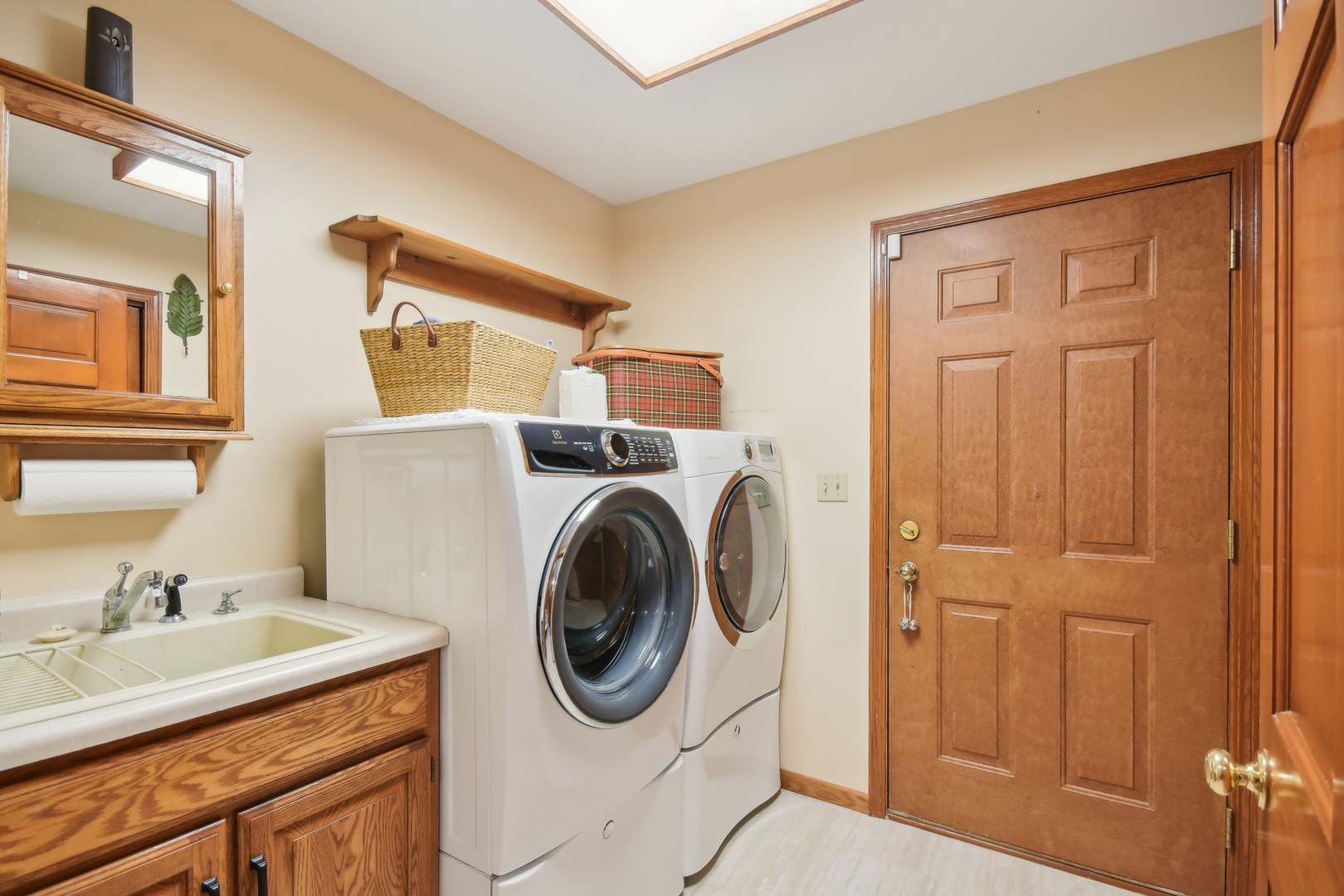 13N430 Chisholm Trail
