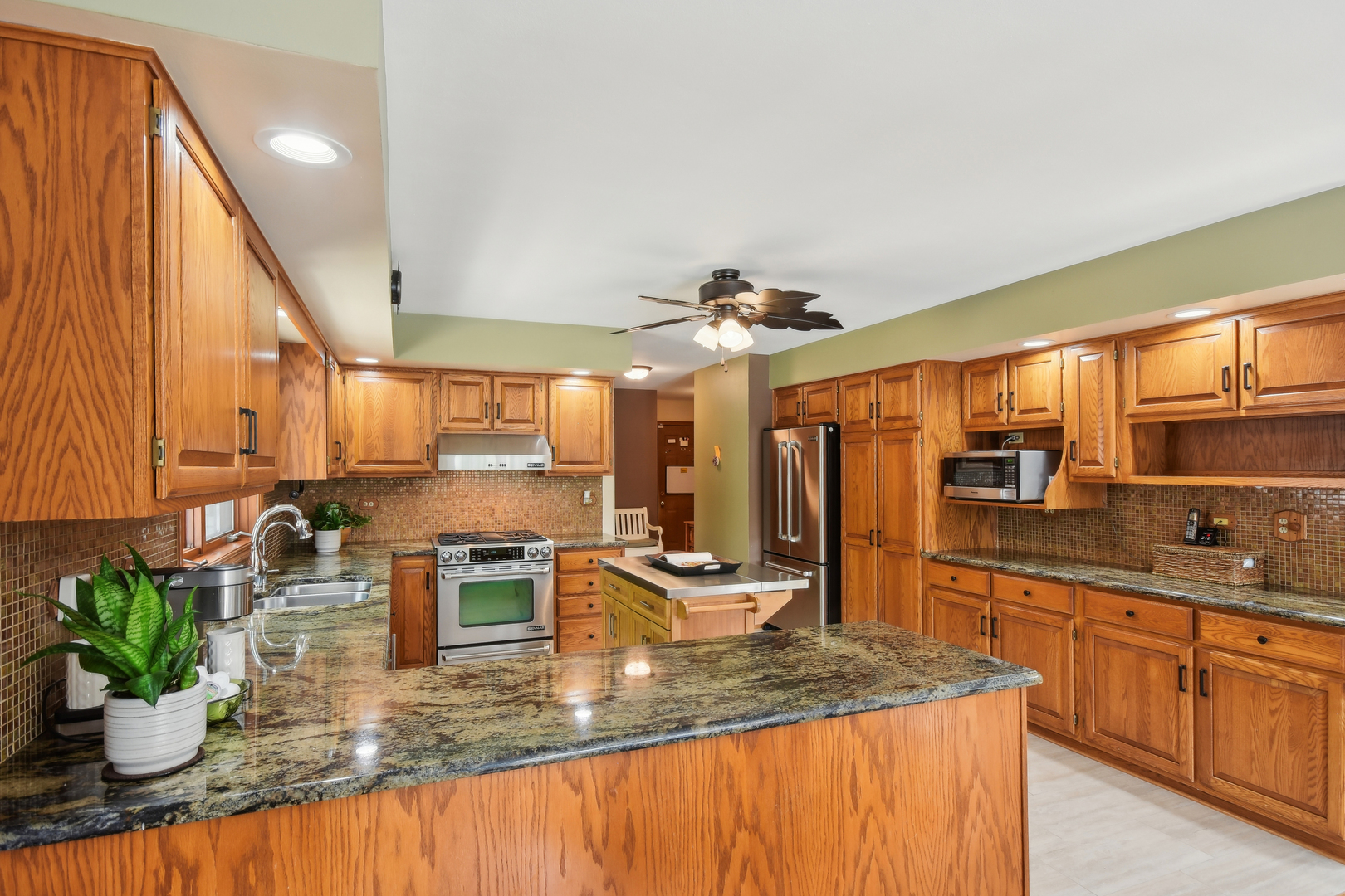 13N430 Chisholm Trail