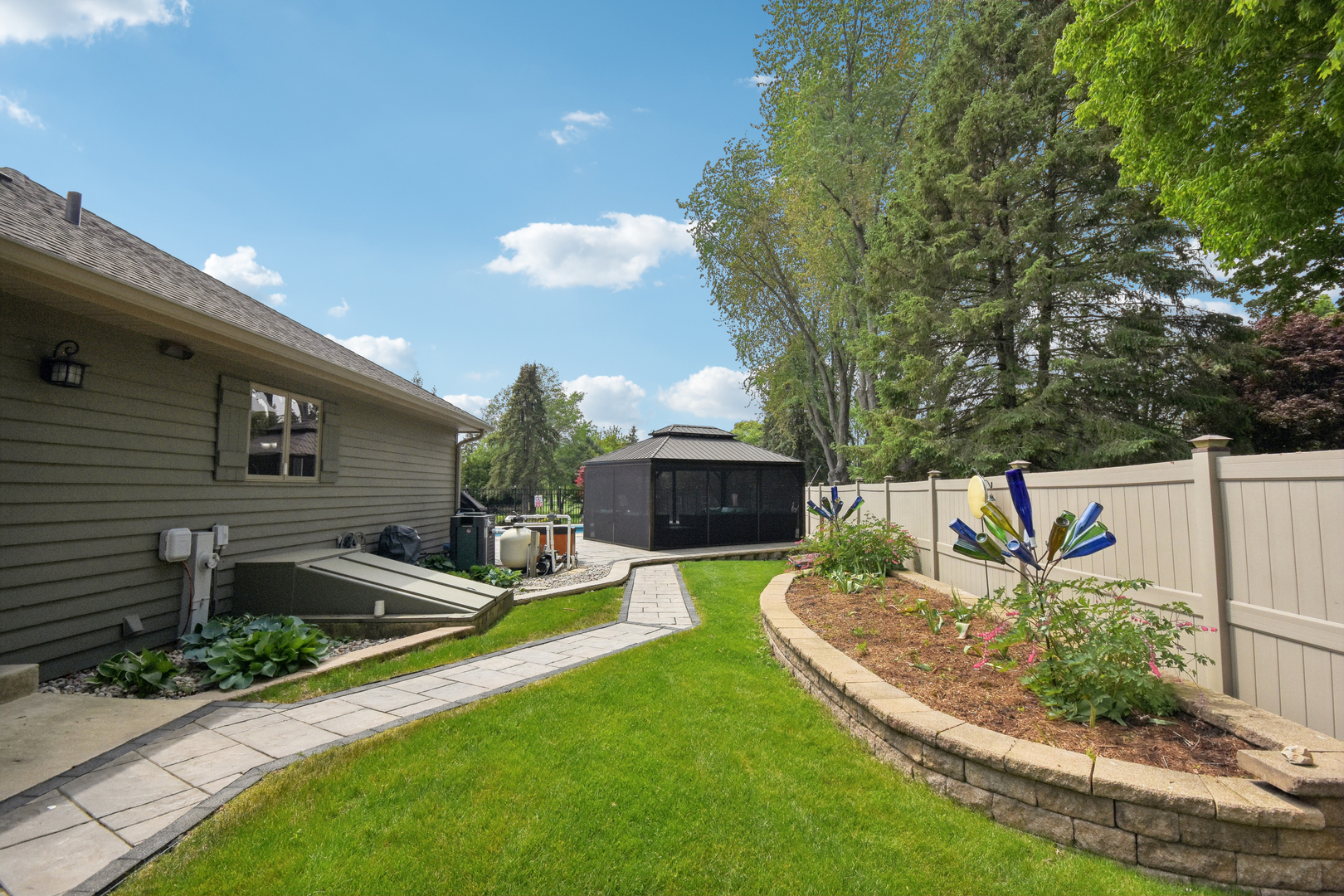 13N430 Chisholm Trail