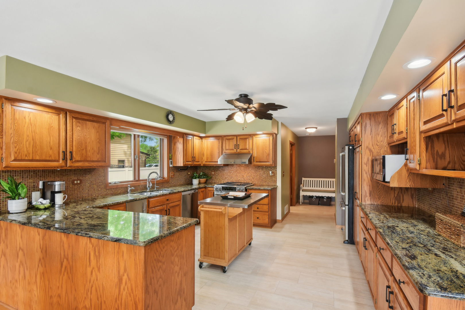 13N430 Chisholm Trail