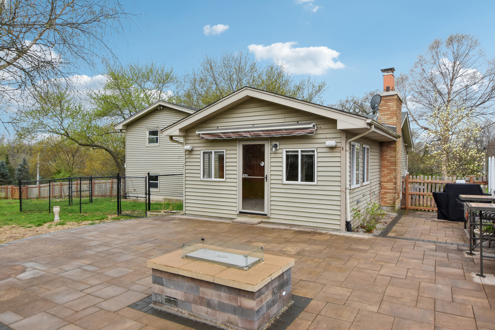 7N401 Stevens Road