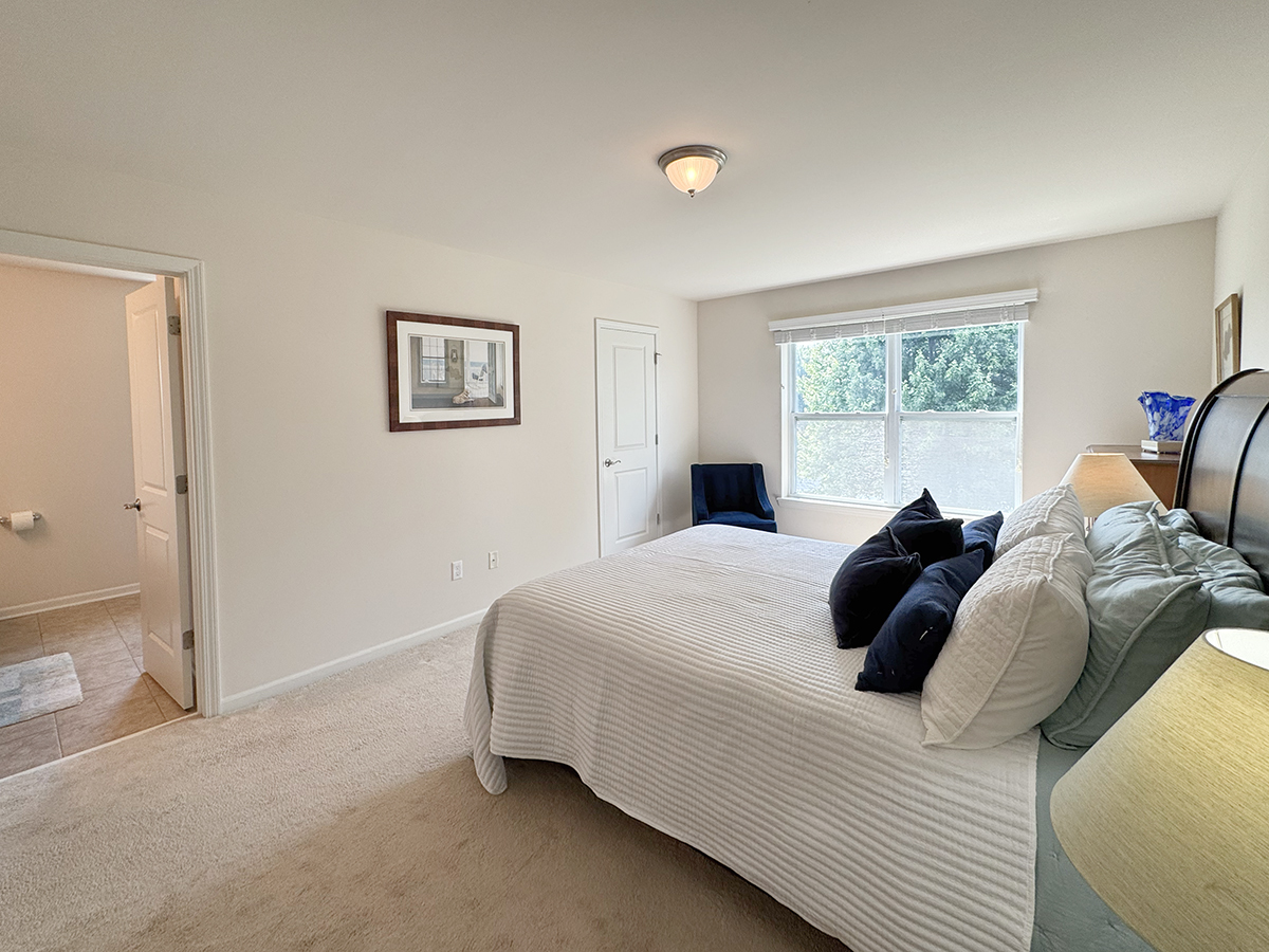 328 E Cloverlane Drive