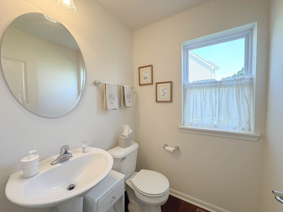 328 E Cloverlane Drive