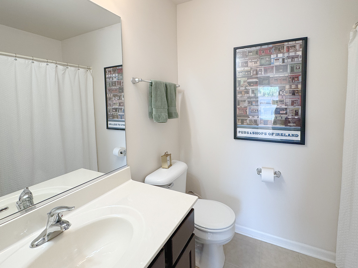 328 E Cloverlane Drive