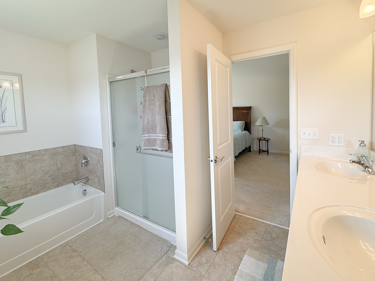 328 E Cloverlane Drive