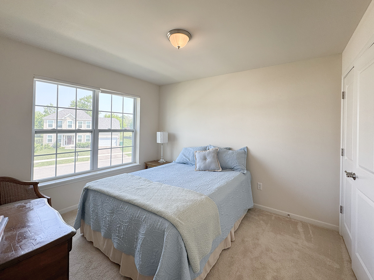 328 E Cloverlane Drive