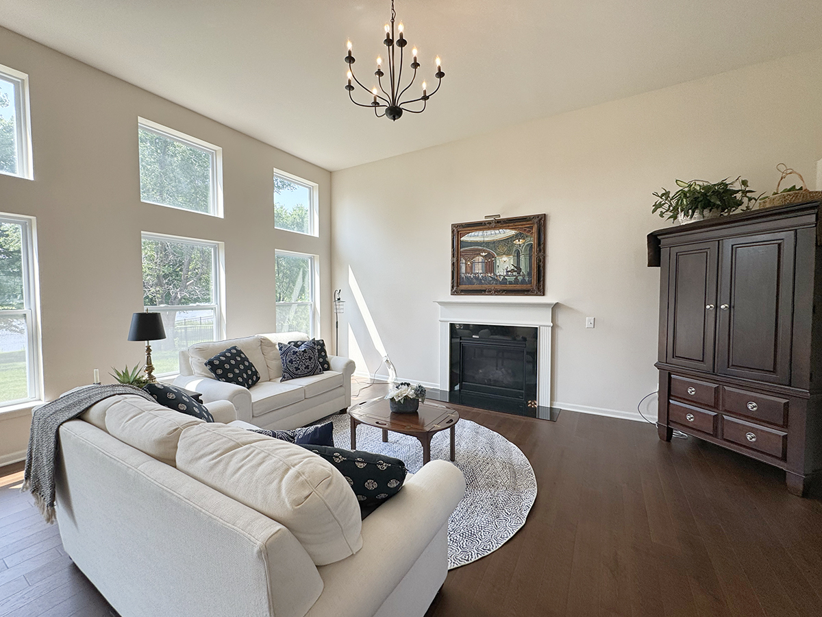 328 E Cloverlane Drive